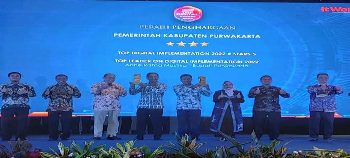PEMKAB. PURWAKARTA RAIH PENGHARGAAN AJANG TOP DIGITAL AWARDS 2022